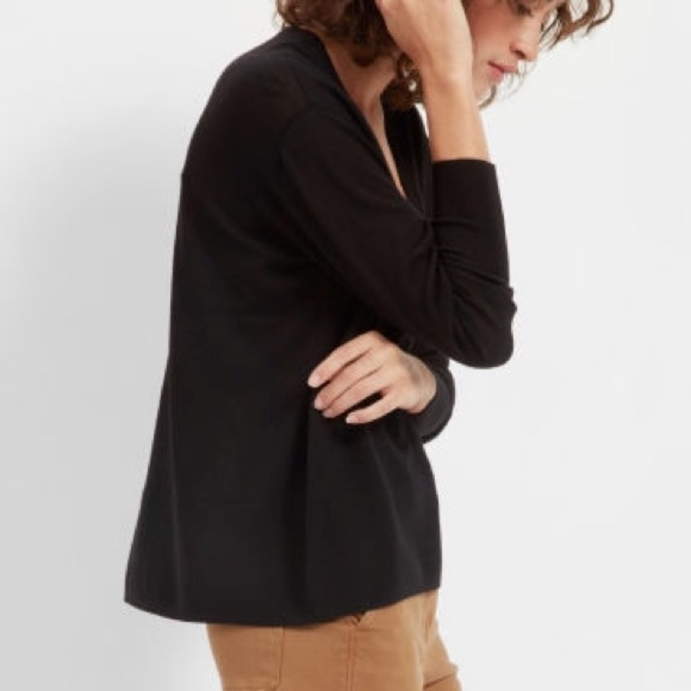 Everlane sweater